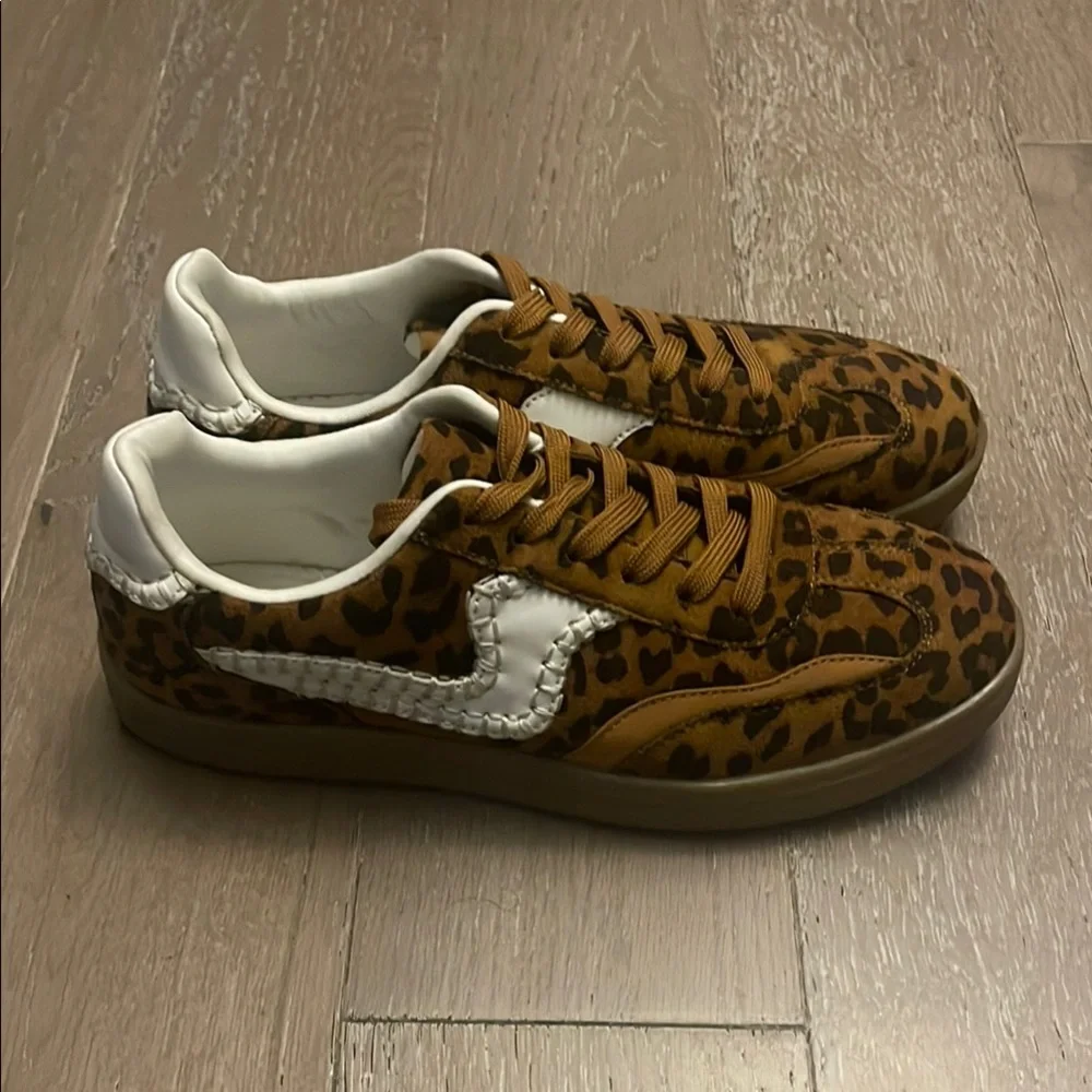 Leopard Print Sneakers with White Details and stitch detail, rubber sole - Picture 2 of 9